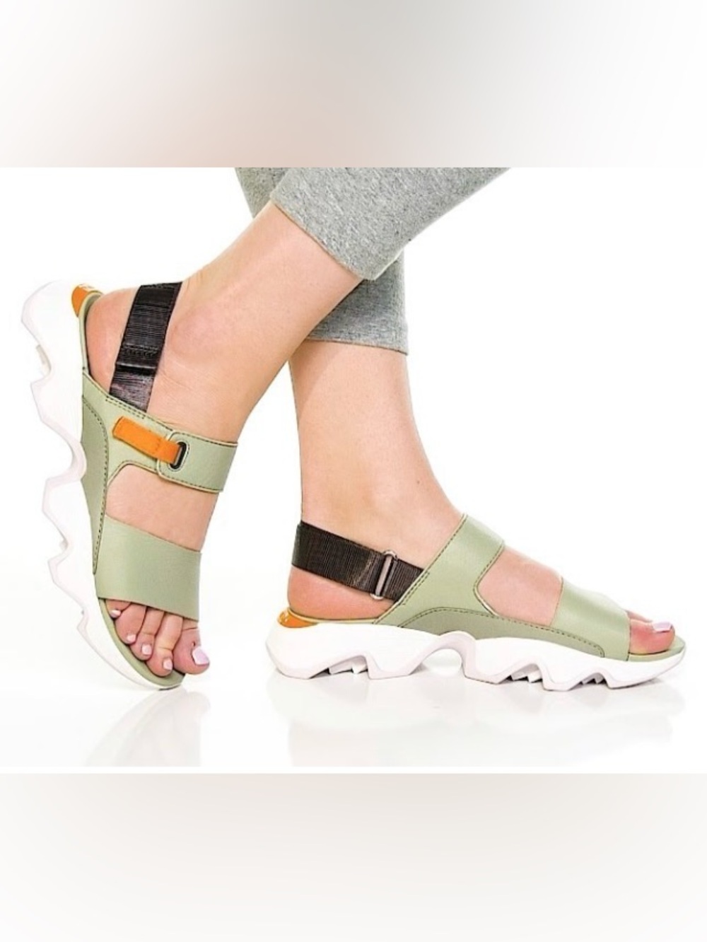 SOREL Sz 10.5 Women’s Kinetic™ Impact Sling Back Low Sandal Safari /Koi Green